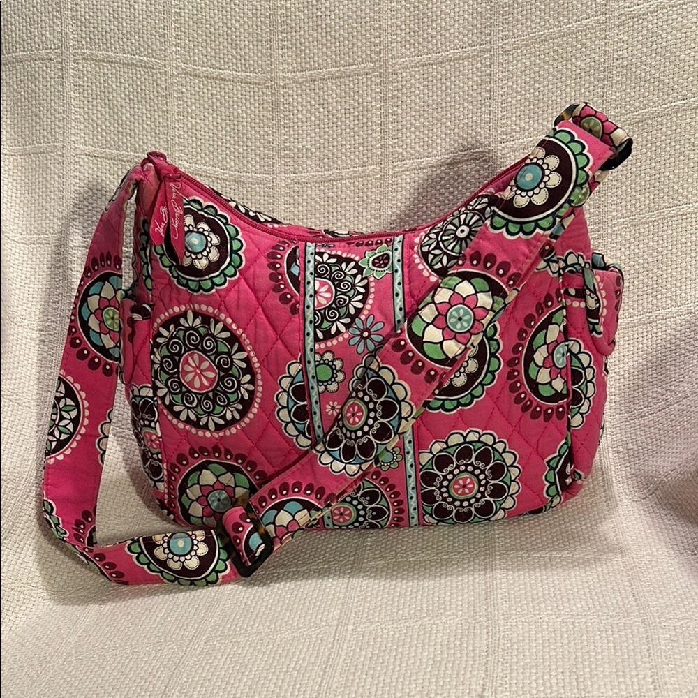 VERA BRADLEY Pink and Green Floral Shoulder Bag “Cupcakes Pink” Pattern